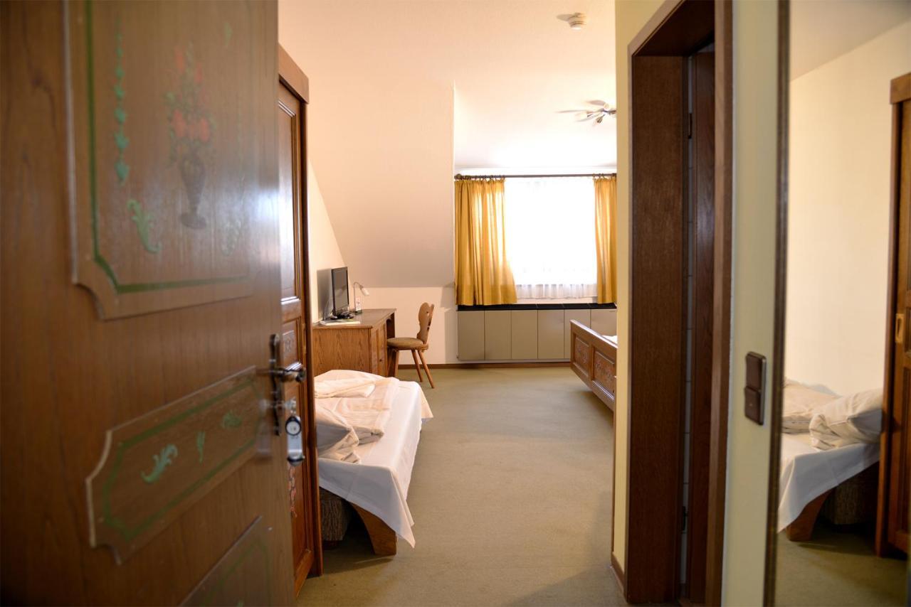 Hotelgasthof Schmucker Mossautal Exterior photo